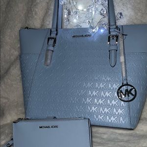 Jet set sky blue shoulder bag & wallet
